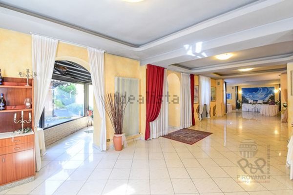 casa indipendente in vendita a Carate Brianza