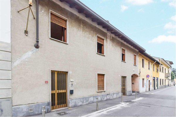 appartamento in vendita a Carate Brianza