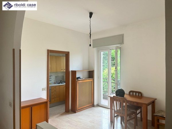 appartamento in vendita a Carate Brianza