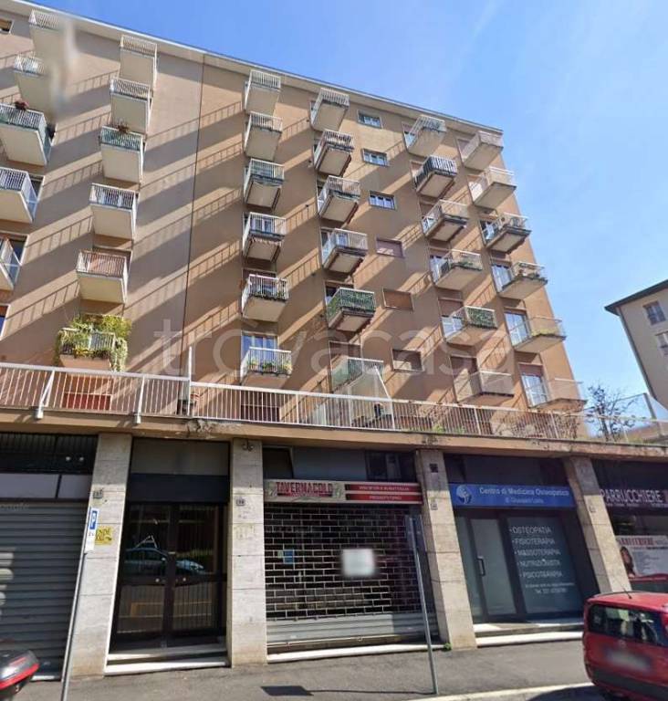 appartamento in vendita a Carate Brianza