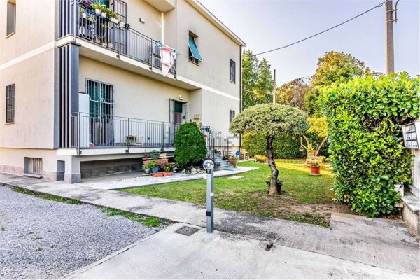appartamento in vendita a Carate Brianza