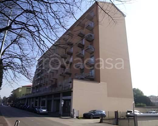 appartamento in vendita a Carate Brianza