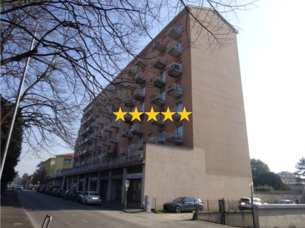 appartamento in vendita a Carate Brianza
