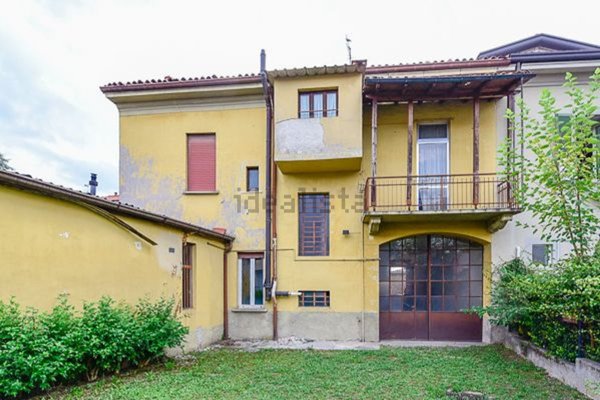 appartamento in vendita a Carate Brianza