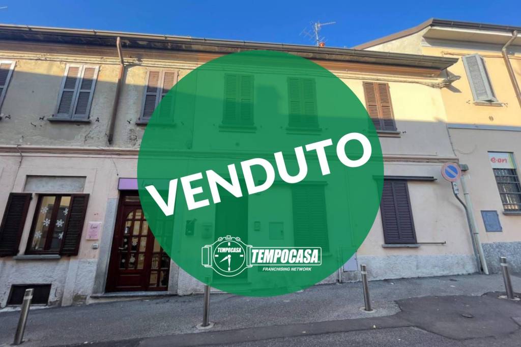 casa indipendente in vendita a Carate Brianza