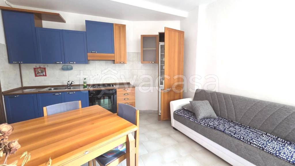 appartamento in vendita a Carate Brianza