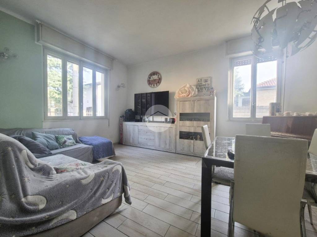 casa indipendente in vendita a Carate Brianza