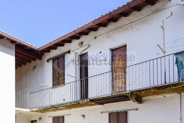 appartamento in vendita a Carate Brianza