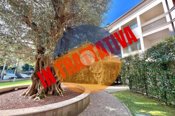 appartamento in vendita a Carate Brianza