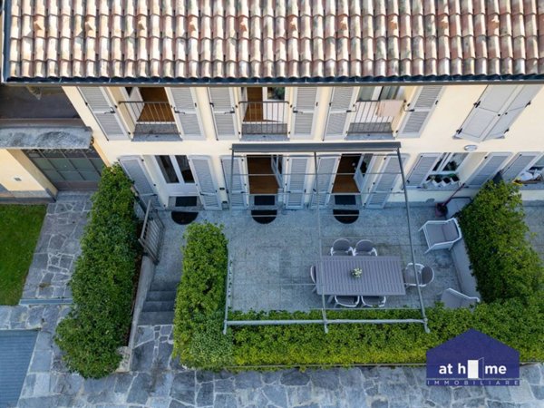 appartamento in vendita a Carate Brianza