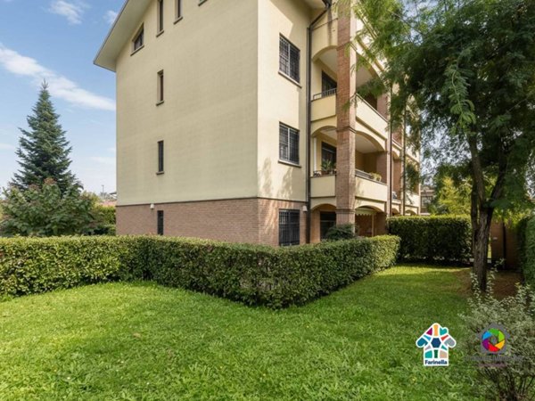 appartamento in vendita a Carate Brianza