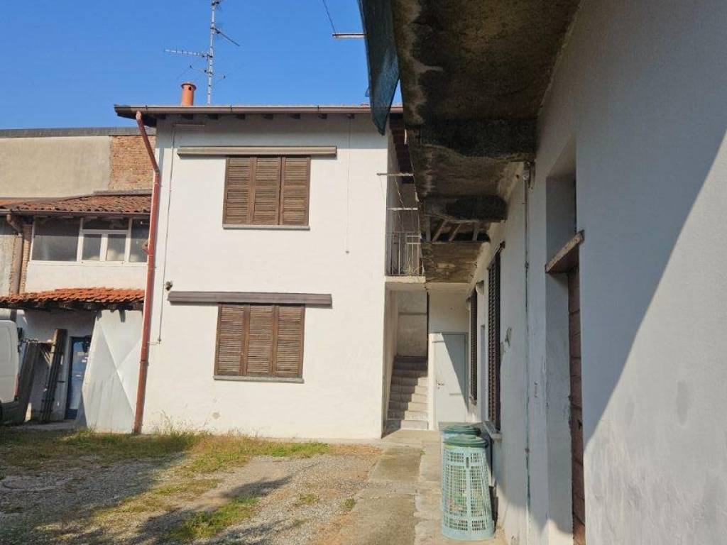 appartamento in vendita a Carate Brianza
