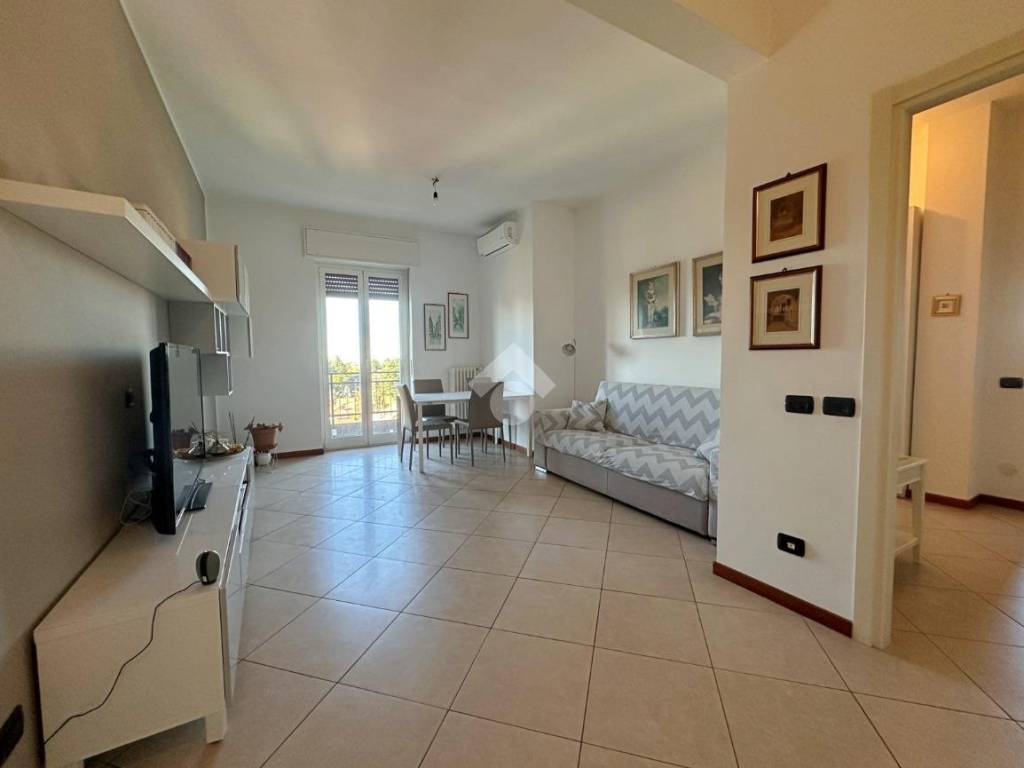 appartamento in vendita a Carate Brianza