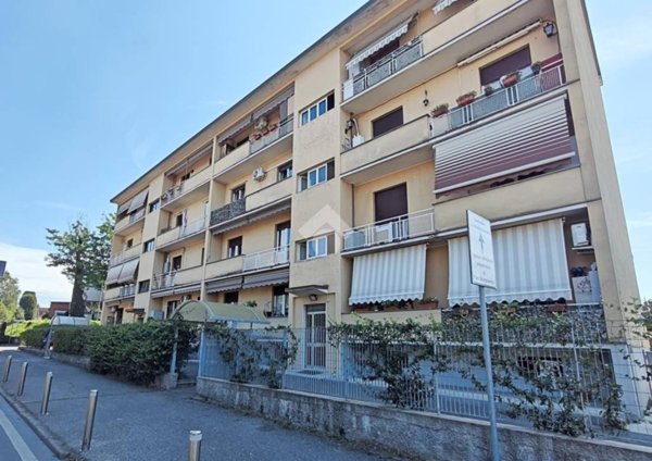 appartamento in vendita a Carate Brianza