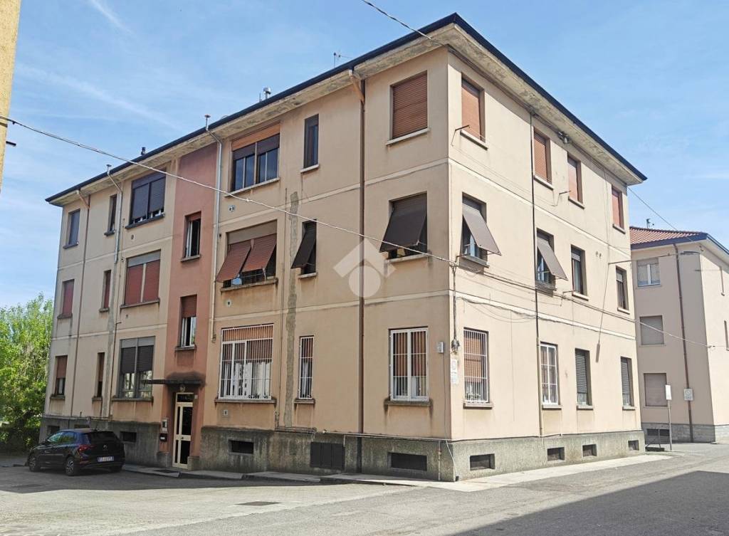 appartamento in vendita a Carate Brianza