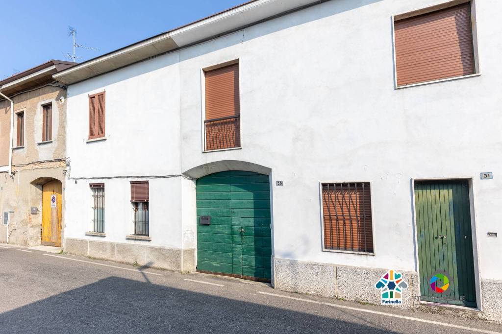 appartamento in vendita a Carate Brianza