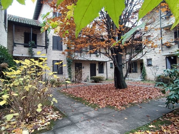 appartamento in vendita a Carate Brianza