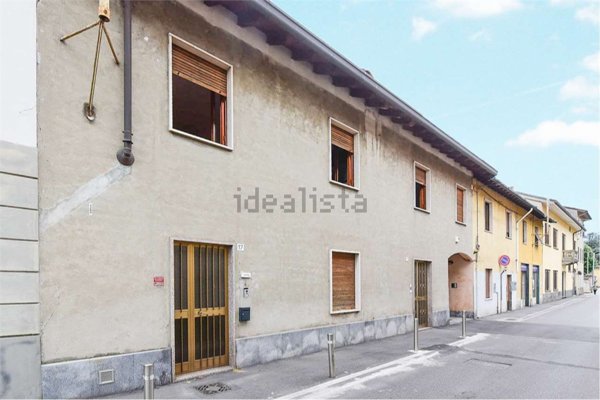 ufficio in vendita a Carate Brianza