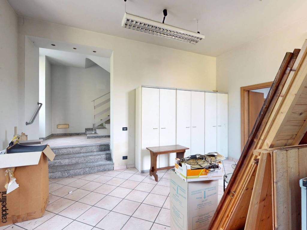 intera palazzina in vendita a Carate Brianza