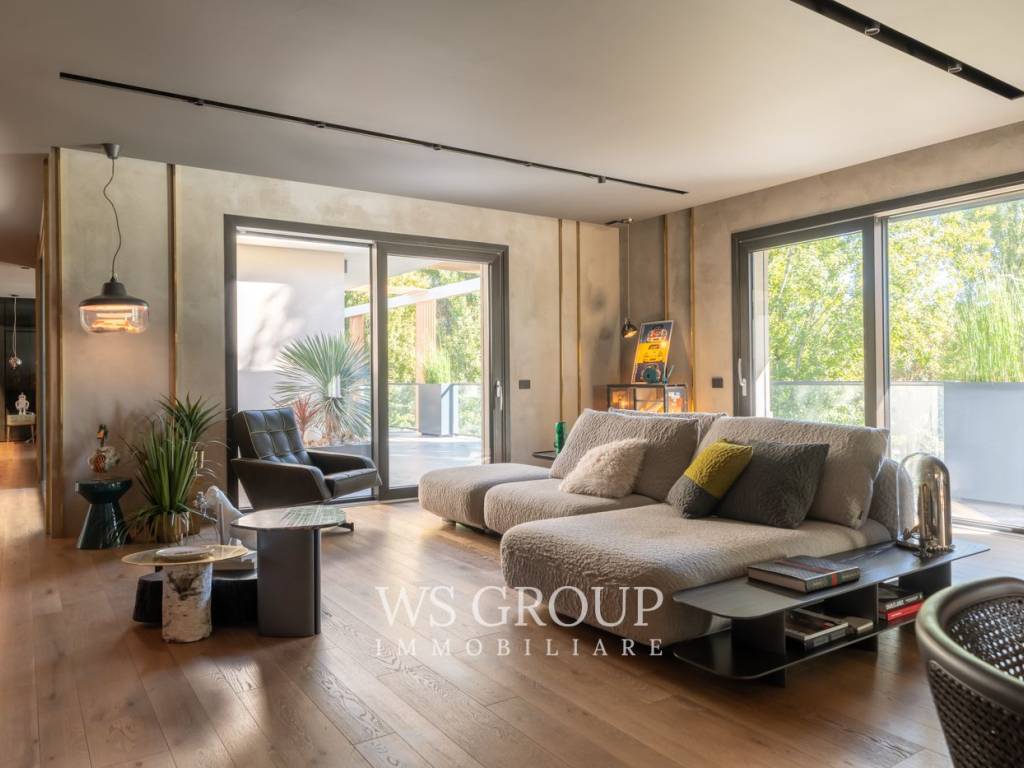 appartamento in vendita a Carate Brianza