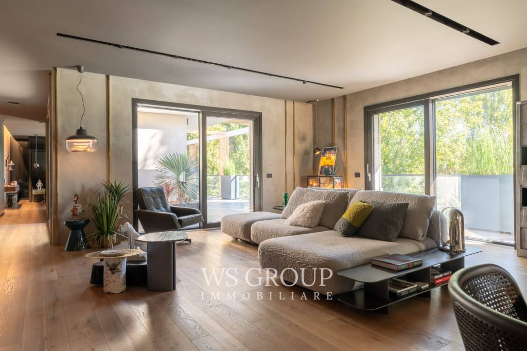 appartamento in vendita a Carate Brianza