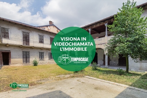 casa indipendente in vendita a Carate Brianza