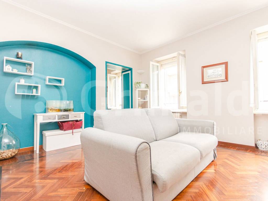 appartamento in vendita a Carate Brianza