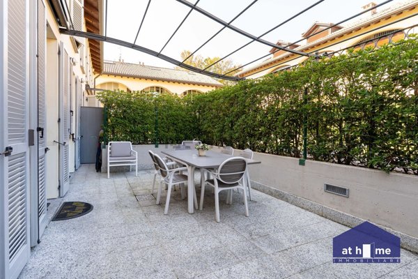 appartamento in vendita a Carate Brianza