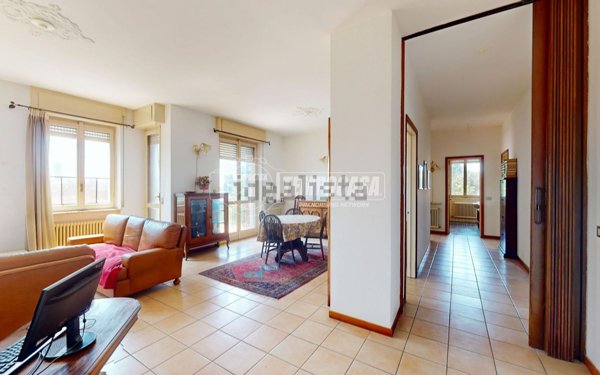 appartamento in vendita a Carate Brianza