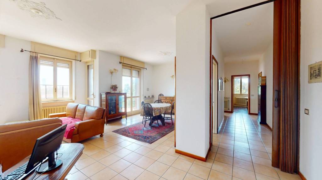 appartamento in vendita a Carate Brianza