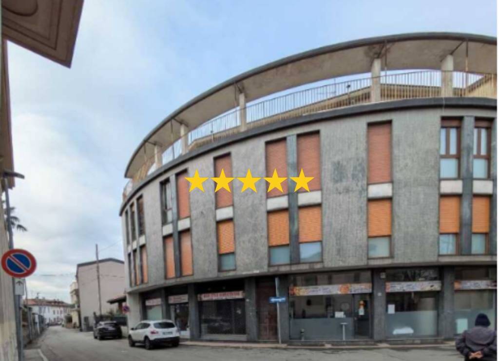 appartamento in vendita a Carate Brianza