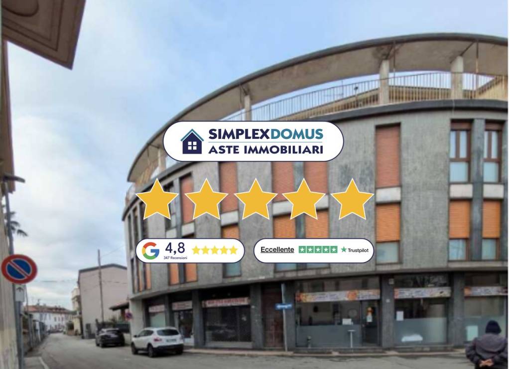 appartamento in vendita a Carate Brianza