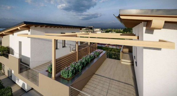 appartamento in vendita a Carate Brianza