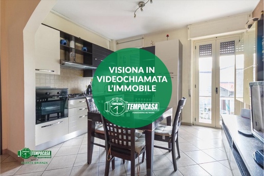 appartamento in vendita a Carate Brianza