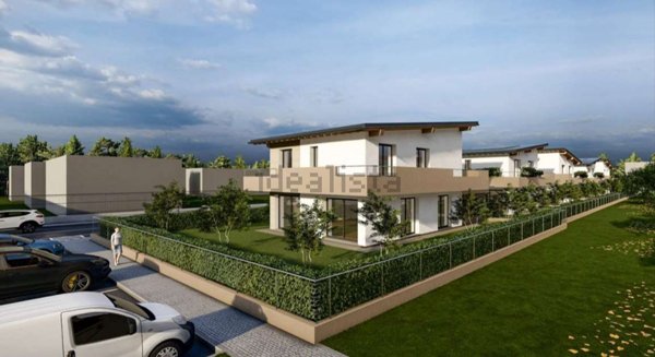 appartamento in vendita a Carate Brianza