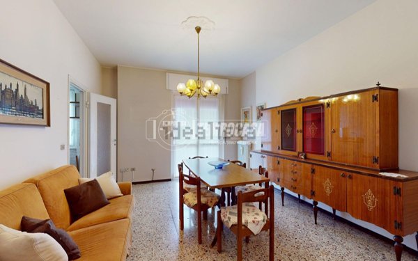 appartamento in vendita a Carate Brianza