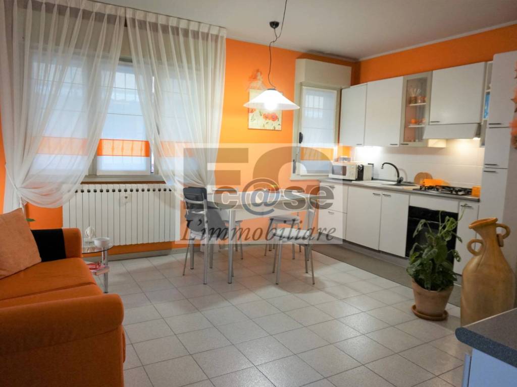 appartamento in vendita a Carate Brianza