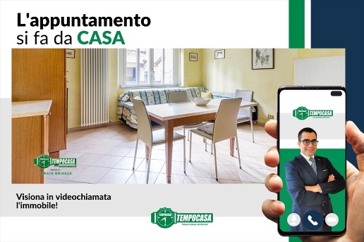 appartamento in vendita a Carate Brianza