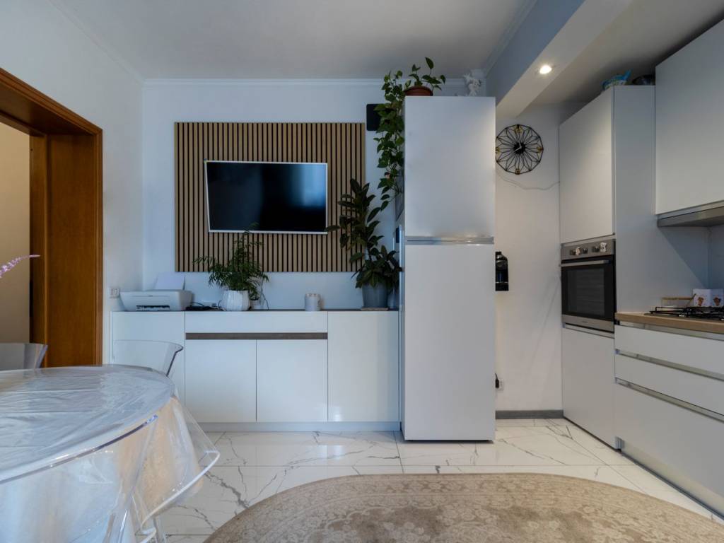 appartamento in vendita a Carate Brianza