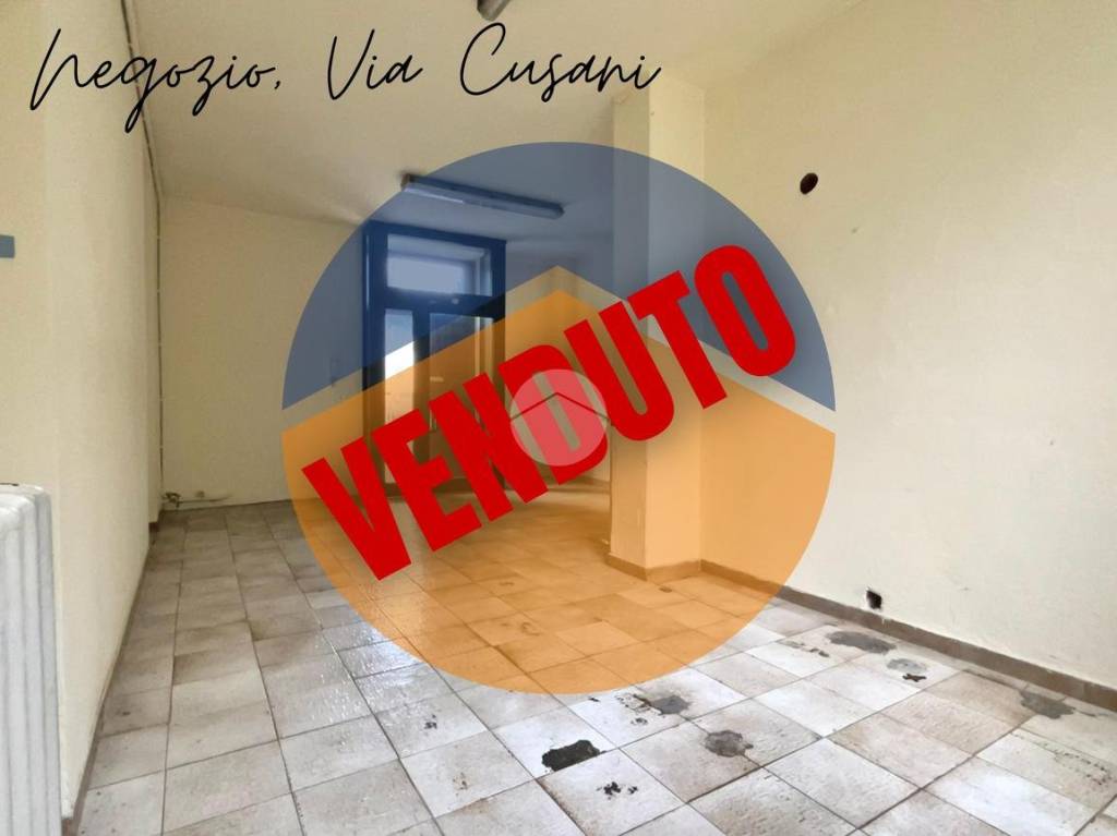negozio in vendita a Carate Brianza