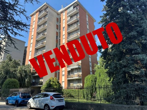appartamento in vendita a Carate Brianza