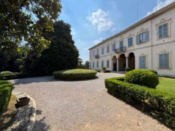 casa indipendente in vendita a Carate Brianza