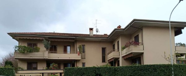 appartamento in vendita a Carate Brianza