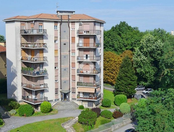 appartamento in vendita a Carate Brianza