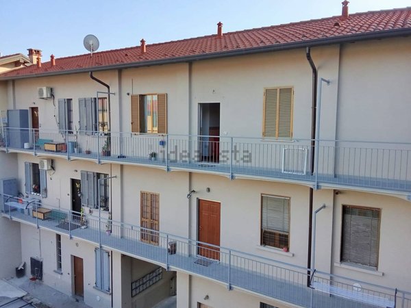 appartamento in vendita a Carate Brianza