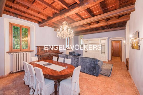 appartamento in vendita a Carate Brianza