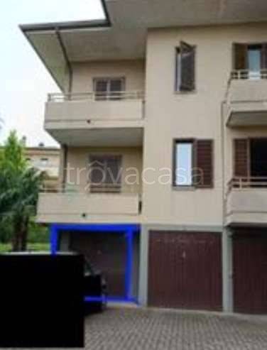 appartamento in vendita a Carate Brianza