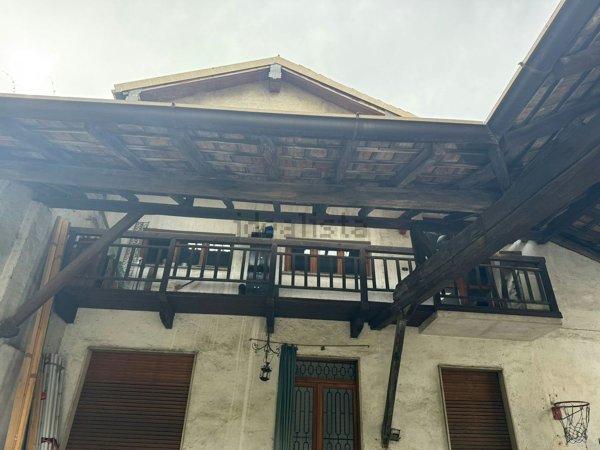 appartamento in vendita a Carate Brianza