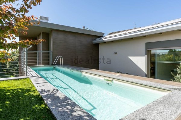 appartamento in vendita a Carate Brianza