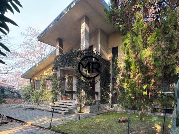 villa in vendita a Carate Brianza